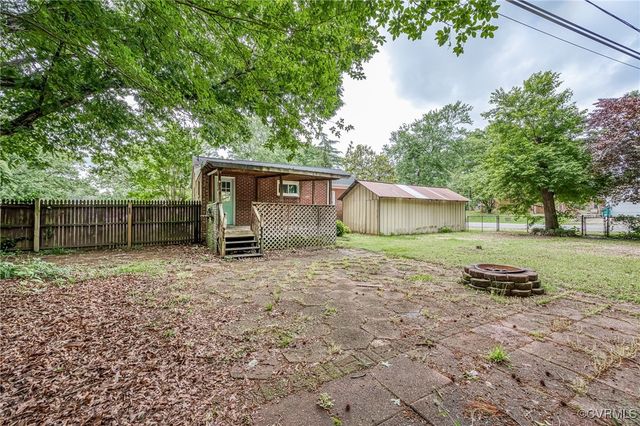 27 Medlock Rd, Sandston, VA 23150