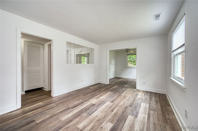 27 Medlock Rd, Sandston, VA 23150