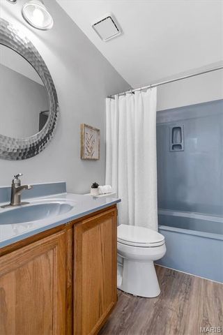 46 Fox Meadows Court, St Charles, MO 63303