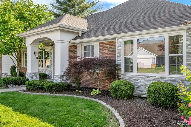 46 Fox Meadows Court, St Charles, MO 63303