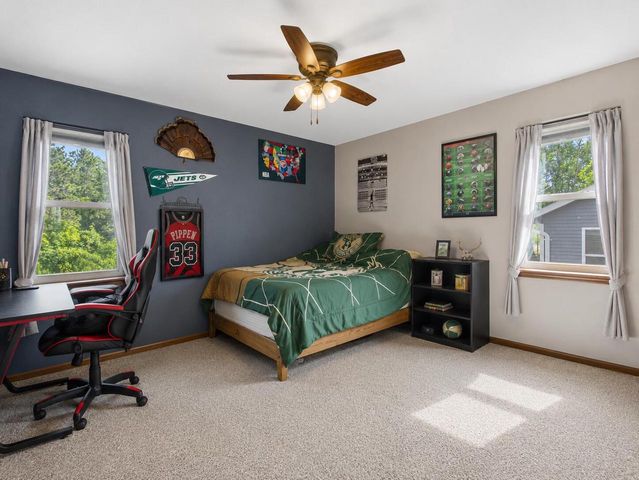 220 Silver Fox DRIVE N, Kewaskum, WI 53040