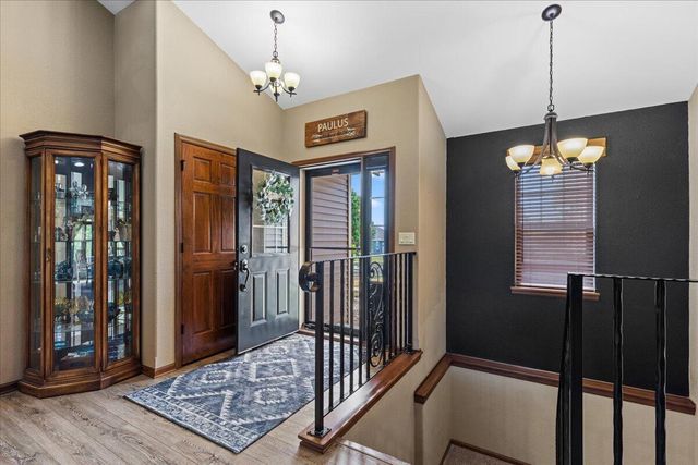 220 Silver Fox DRIVE N, Kewaskum, WI 53040