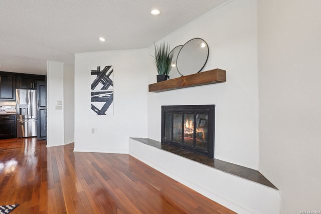 714 Starcrest, New Braunfels, TX 78130