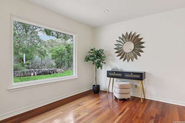 714 Starcrest, New Braunfels, TX 78130