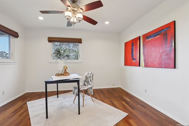 714 Starcrest, New Braunfels, TX 78130