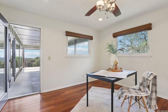 714 Starcrest, New Braunfels, TX 78130