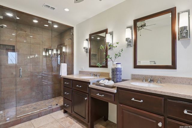 714 Starcrest, New Braunfels, TX 78130