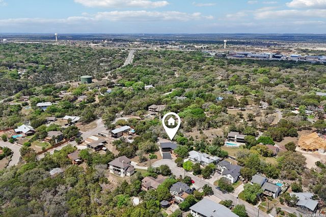 714 Starcrest, New Braunfels, TX 78130