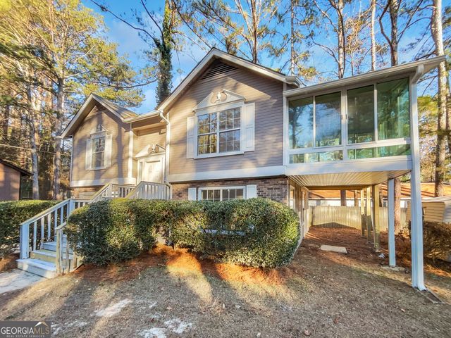 587 Tarragon Way SW, Atlanta, GA 30331