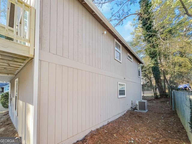 587 Tarragon Way SW, Atlanta, GA 30331