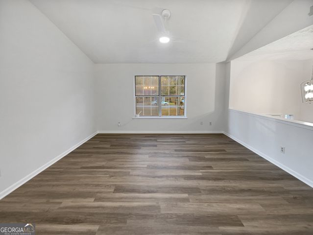 587 Tarragon Way SW, Atlanta, GA 30331