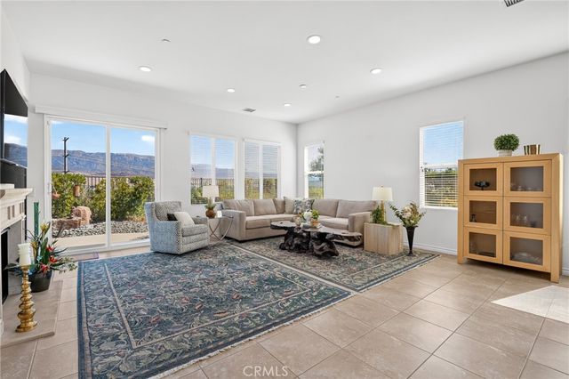 1490 Tinkers Creek, Beaumont, CA 92223