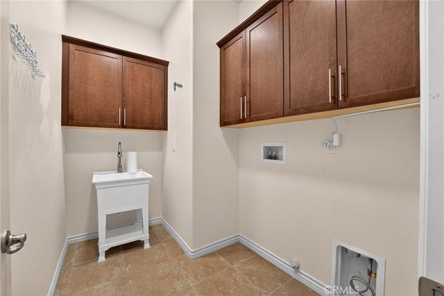 1490 Tinkers Creek, Beaumont, CA 92223