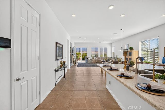 1490 Tinkers Creek, Beaumont, CA 92223