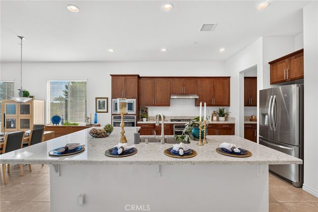 1490 Tinkers Creek, Beaumont, CA 92223