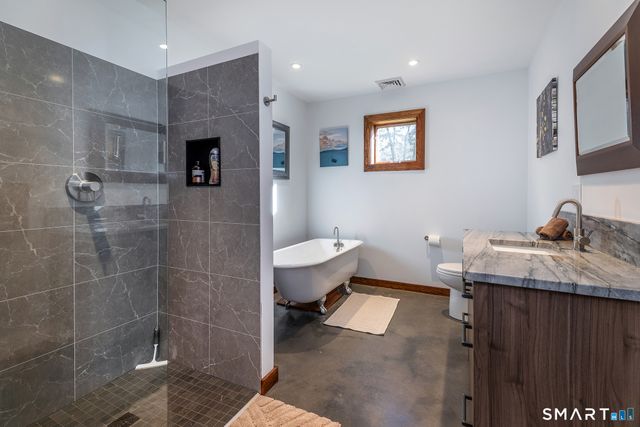 6 Kubish Road, Litchfield, CT 06759