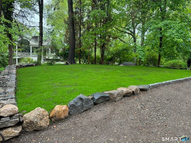 3 Topping Lane, Norwalk, CT 06854