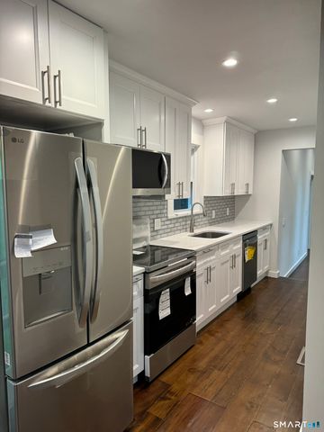 3 Topping Lane, Norwalk, CT 06854