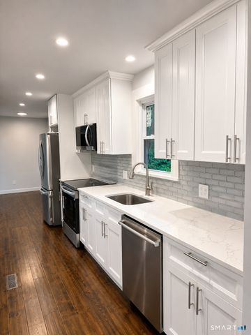 3 Topping Lane, Norwalk, CT 06854