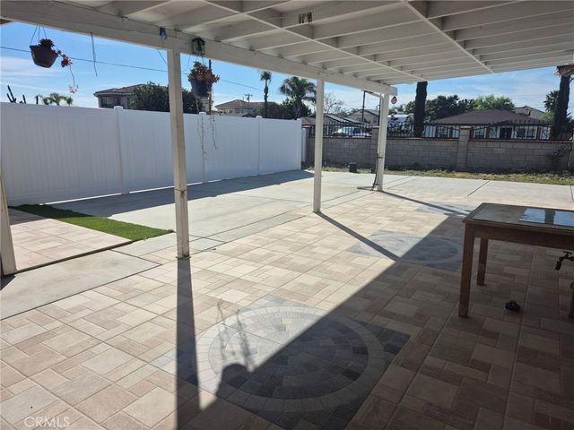 6781 Jacaranda, Fontana, CA 92336