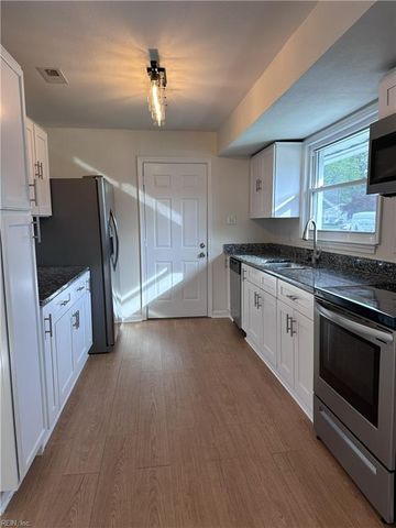 622 Marcus ST, Chesapeake, VA 23320