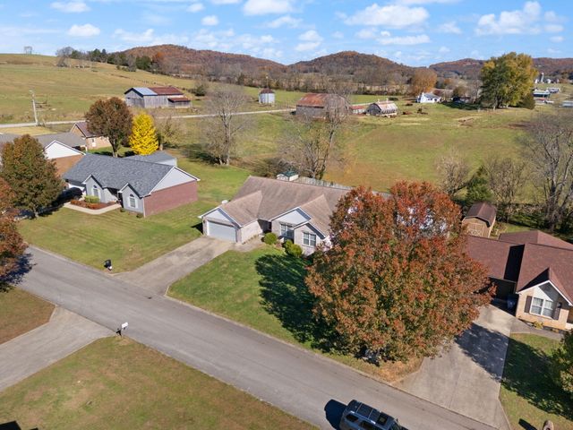 76 Waterford Way, Somerset, KY 42501