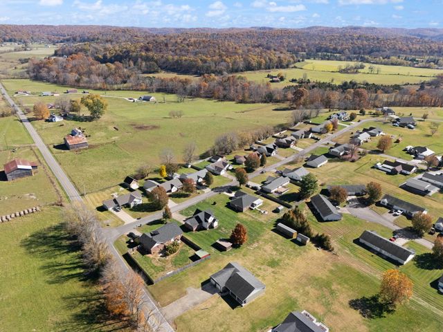 76 Waterford Way, Somerset, KY 42501