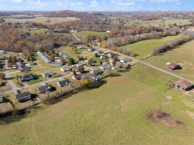 76 Waterford Way, Somerset, KY 42501