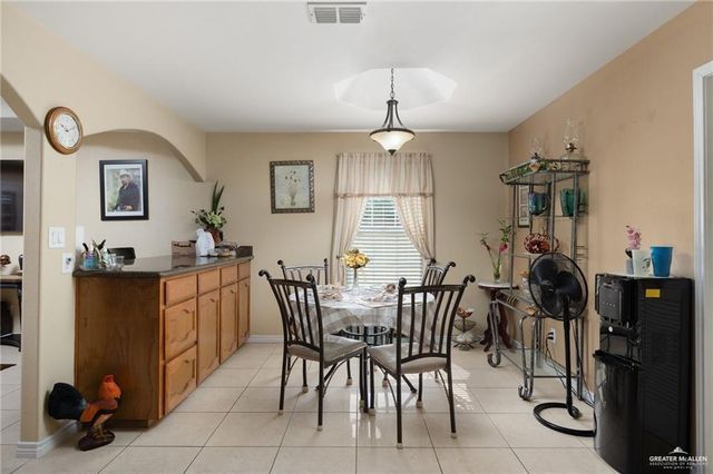 2606 E La Pointe Avenue, Alton, TX 78573