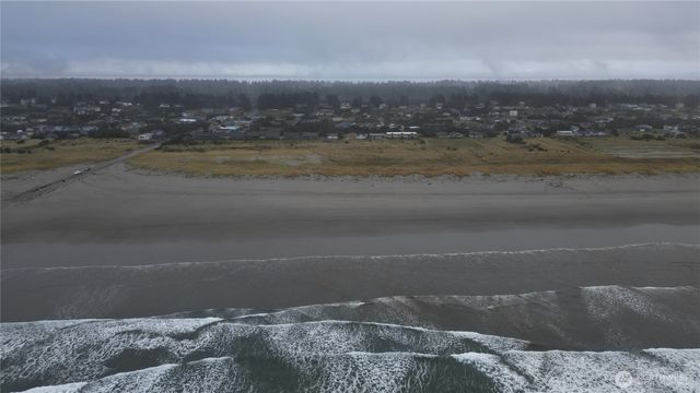 33707 G Street, Ocean Park, WA 98640