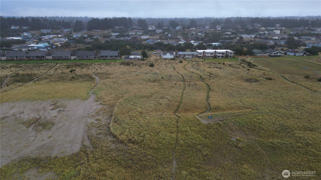 33707 G Street, Ocean Park, WA 98640