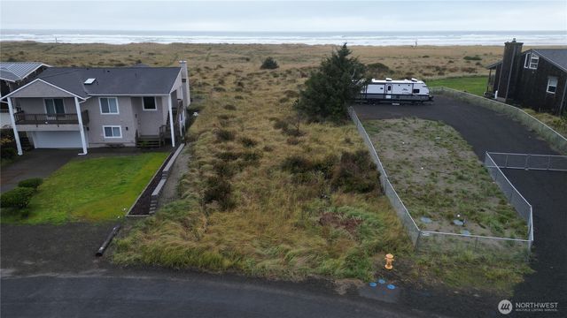 33707 G Street, Ocean Park, WA 98640