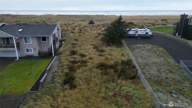 33707 G Street, Ocean Park, WA 98640