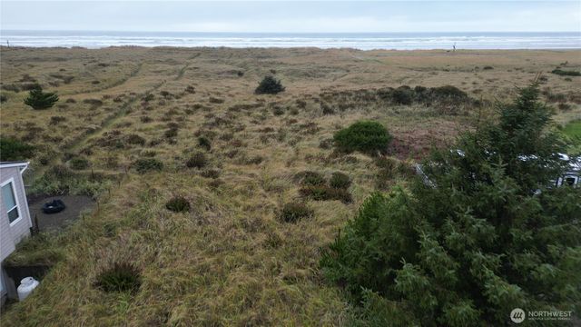 33707 G Street, Ocean Park, WA 98640