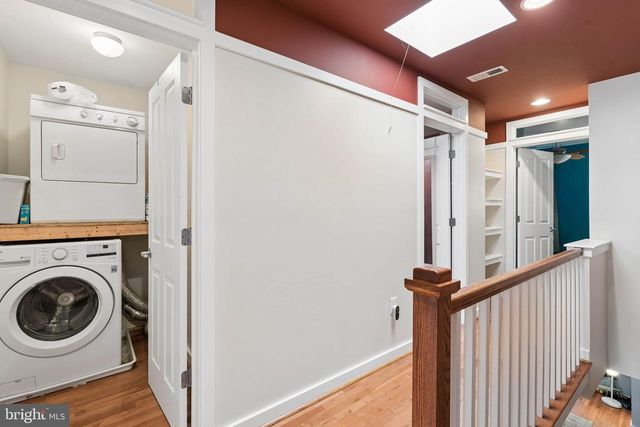 18 N EAST AVE, Baltimore, MD 21224