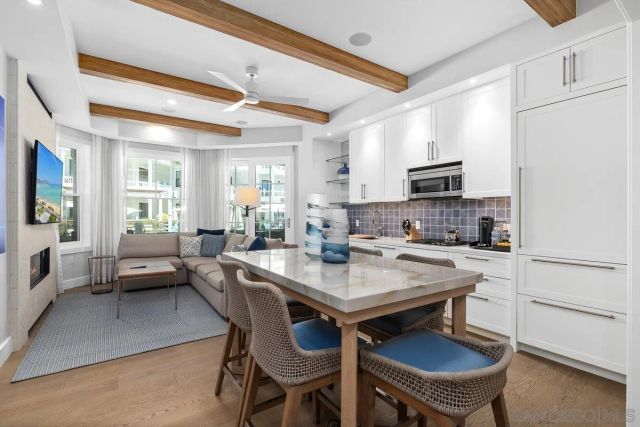 1500 Orange Avenue Residence 4, Coronado, CA 92118