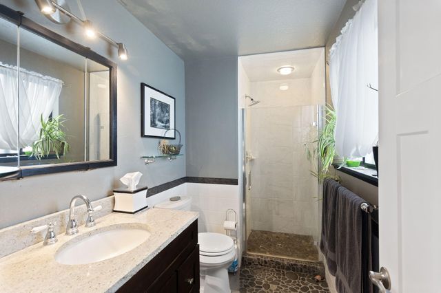 1335 NW Prospect Avenue, Grants Pass, OR 97526