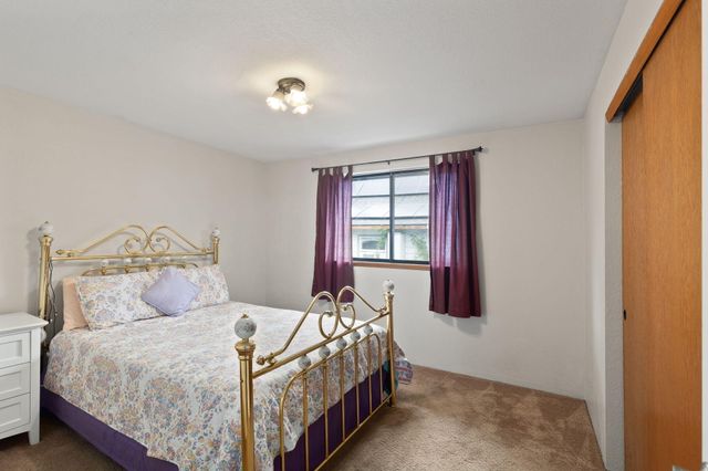 1335 NW Prospect Avenue, Grants Pass, OR 97526