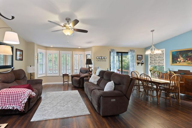 1335 NW Prospect Avenue, Grants Pass, OR 97526