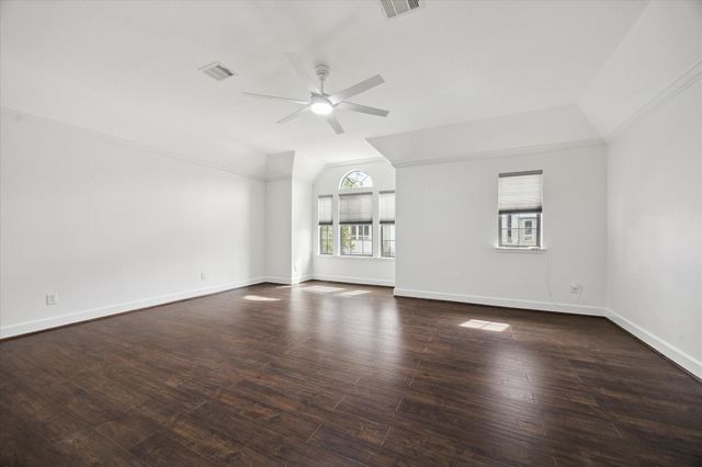 523 W 26th Street, Houston, TX 77008