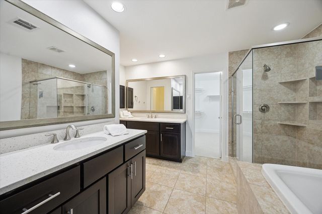 523 W 26th Street, Houston, TX 77008