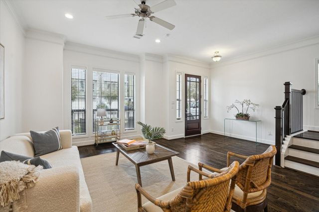 523 W 26th Street, Houston, TX 77008