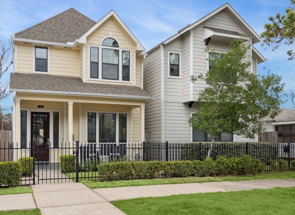 523 W 26th Street, Houston, TX 77008