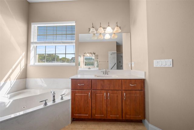 5073 SE 39TH LOOP, Ocala, FL 34480