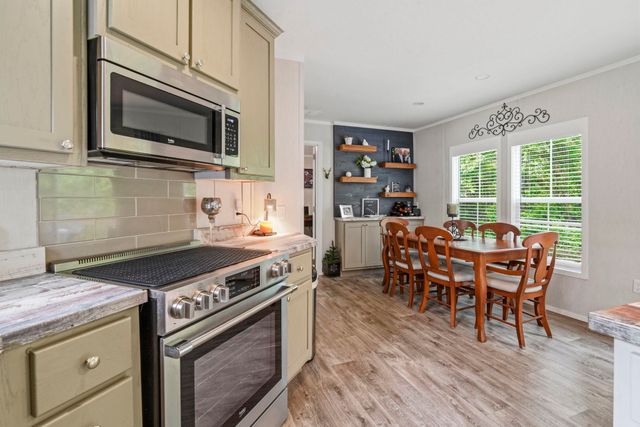 370 Edison Circle, Conway, SC 29526