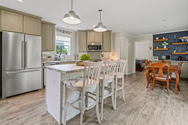 370 Edison Circle, Conway, SC 29526
