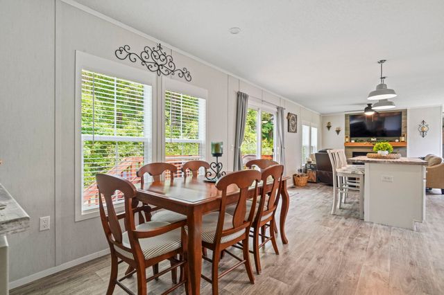 370 Edison Circle, Conway, SC 29526