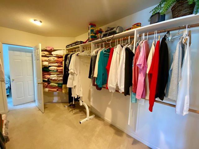 954 Poker Flat Rd, Copperopolis, CA 95228