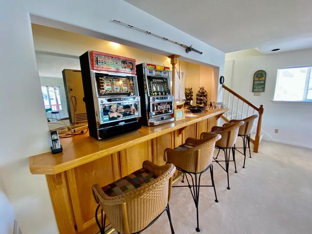 954 Poker Flat Rd, Copperopolis, CA 95228