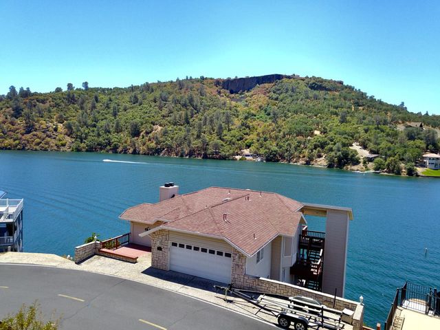 954 Poker Flat Rd, Copperopolis, CA 95228